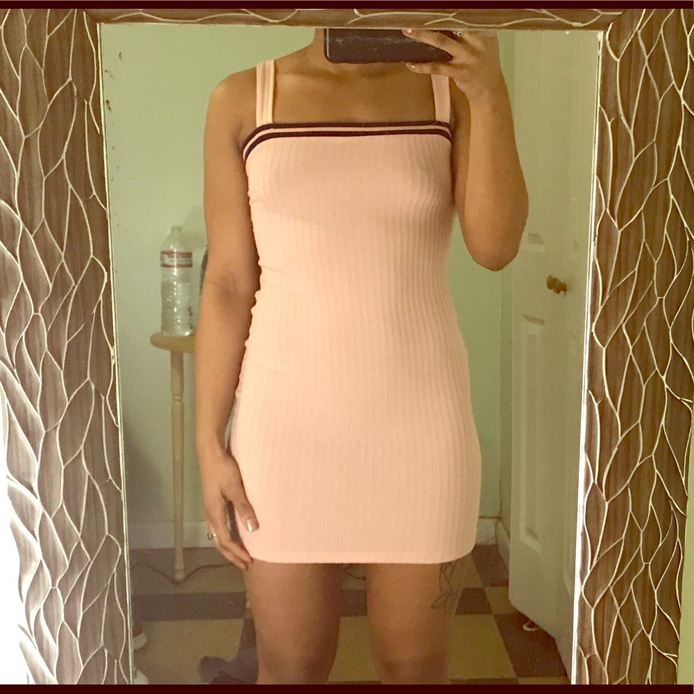 ✨Blush Mini Dress✨NWT😍
